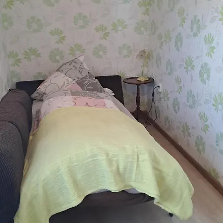Keller's An Der Saale Apartment