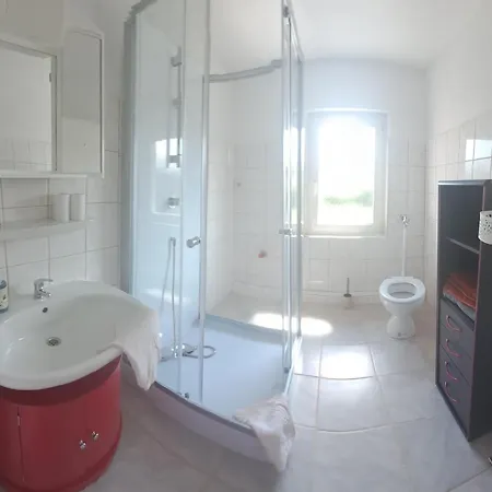 Keller's An Der Saale Apartment